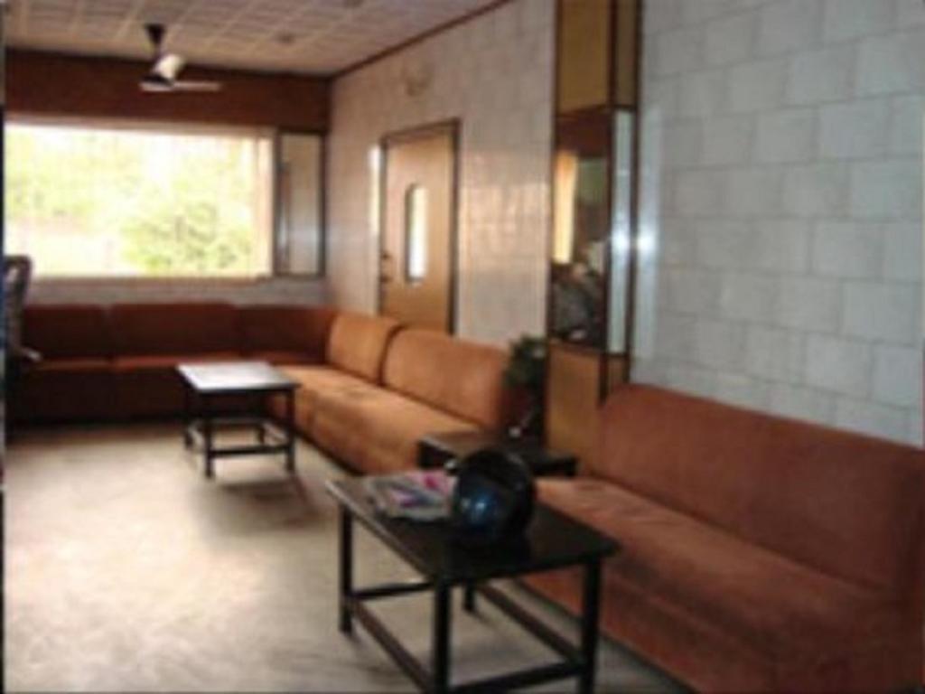 Anjuman Hotel